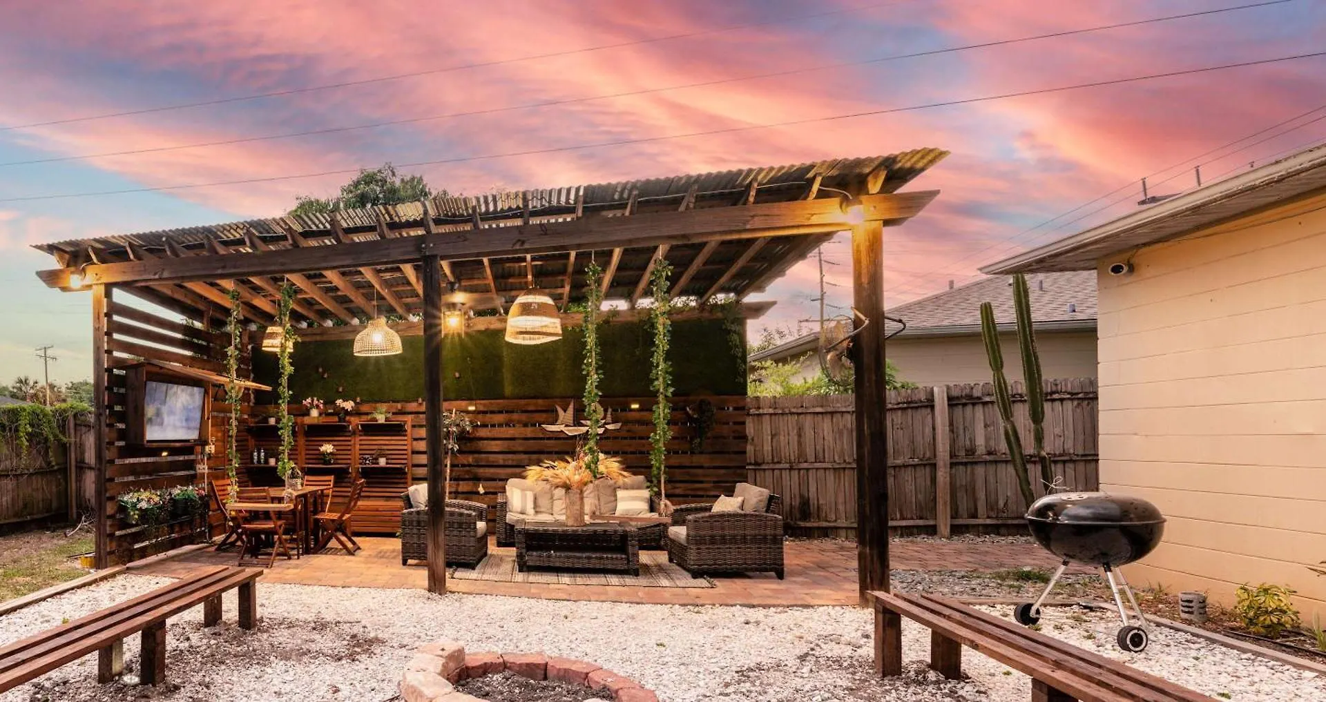 Upscale Ybor House With Outdoor Living Space Тампа
